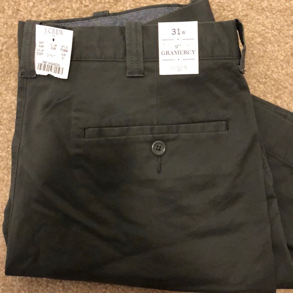 J. Crew Other - NWT 9” j crew gramercy chino 31W. DARK GREY